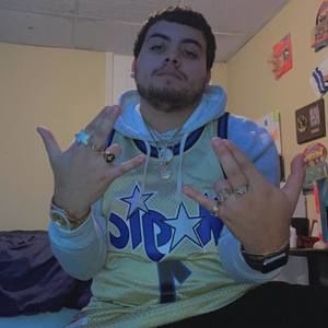 Meet your Posher, Emanuel